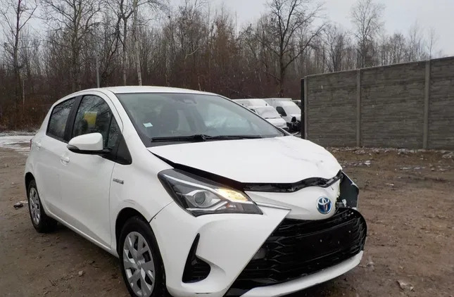 toyota yaris ożarów mazowiecki Toyota Yaris cena 34900 przebieg: 30137, rok produkcji 2018 z Ożarów Mazowiecki